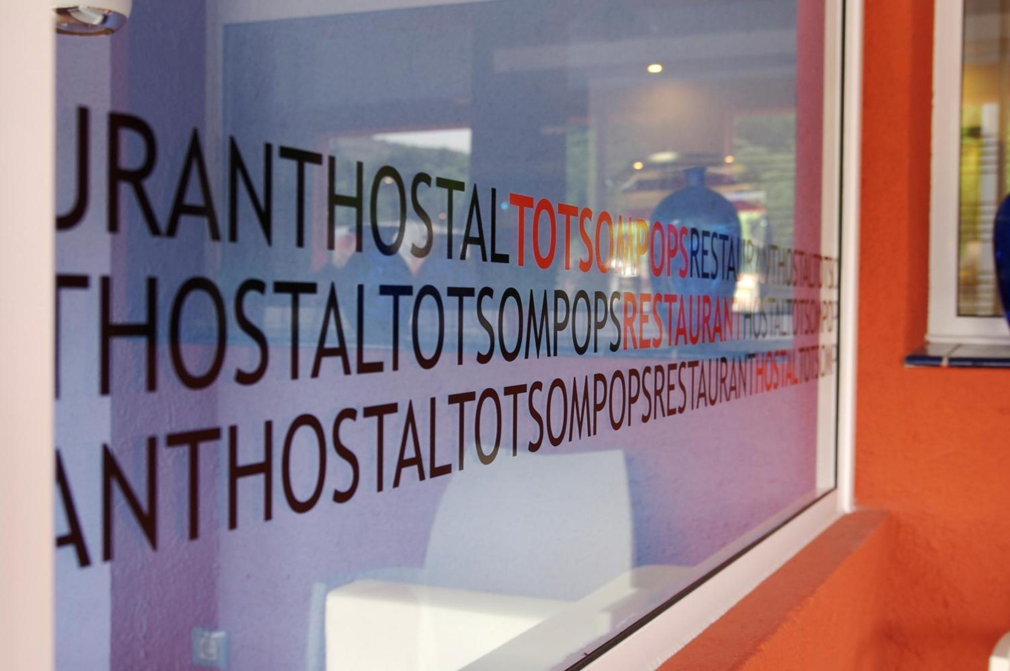 Hostal Totsompops Colera Ngoại thất bức ảnh